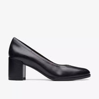 Clarks - Women's Court Pumps