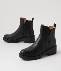 Django & Juliette - Women's Umee Ankle Boots
