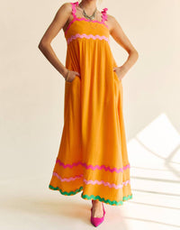 Davi & Dani - DOUBLE GAUZE TIE WAVY TRIM DETAIL MAXI DRESS