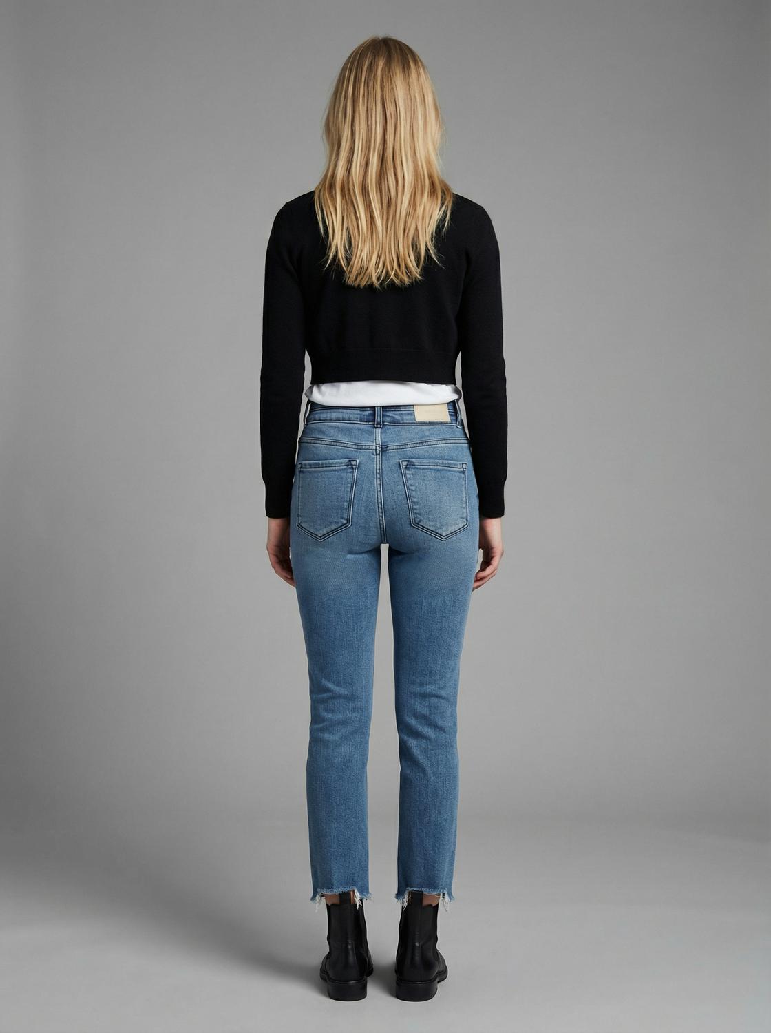 Artemis Vintage - High Rise Slim Straight Jeans