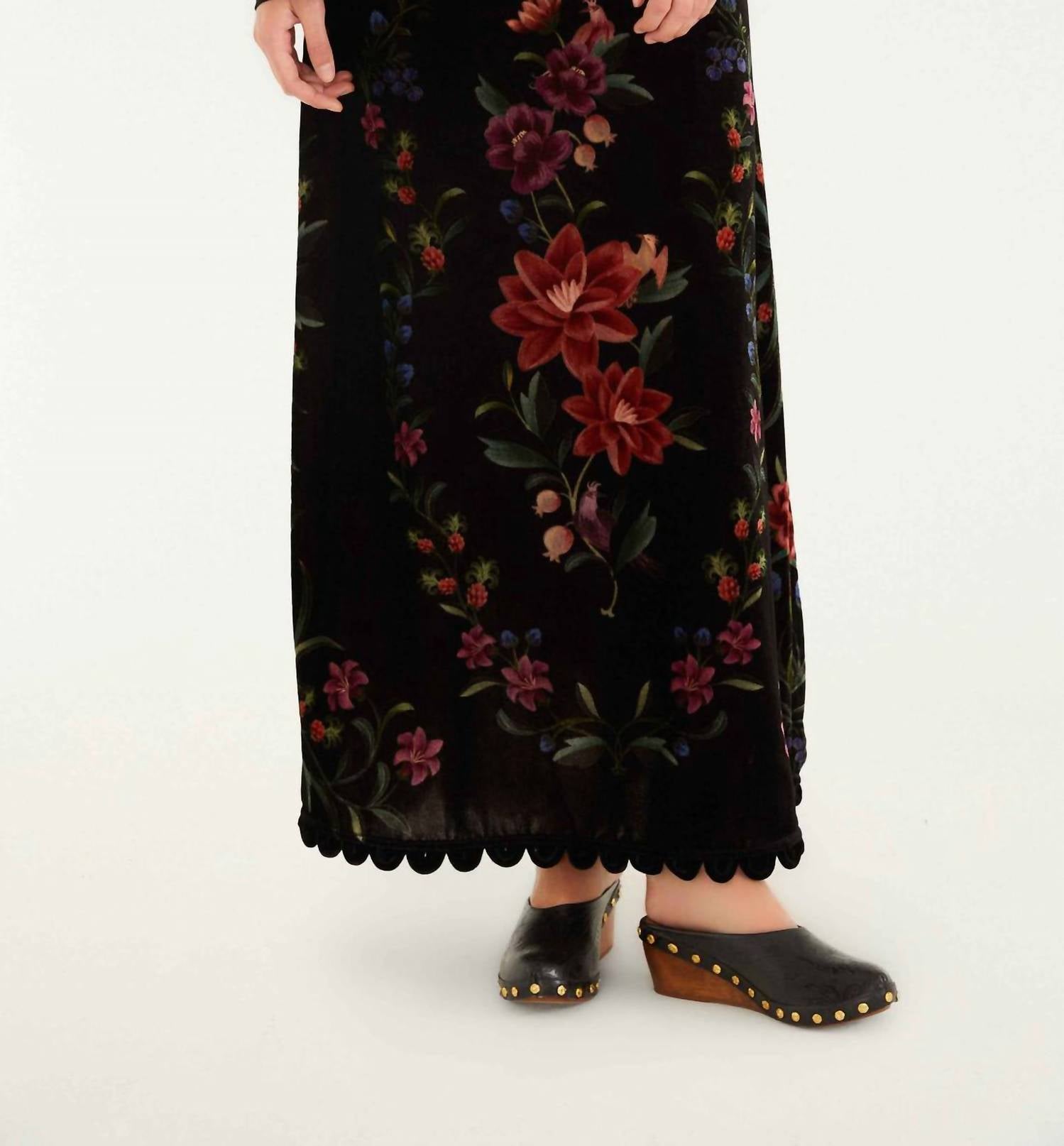 Farm Rio - Belle Garden Midi Skirt