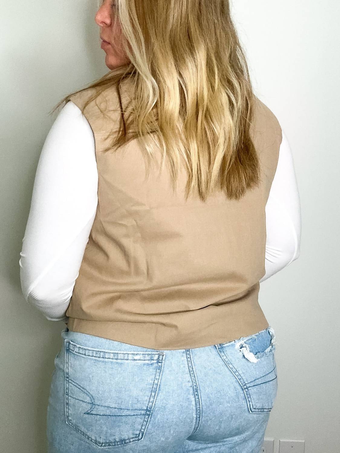 LE LIS Canyon Oversized Cargo Zip Up Vest in khaki - women's jacket - view 5