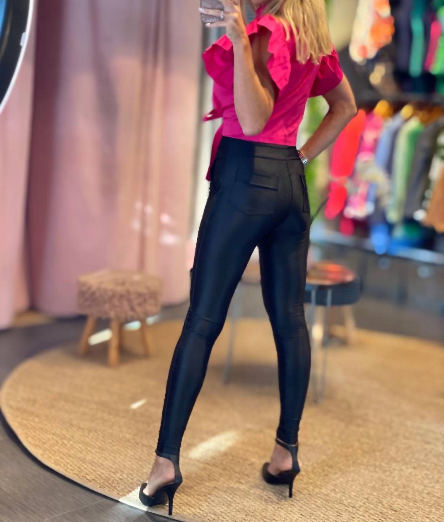 Aurora - Leka Shiny High-Waisted Pants