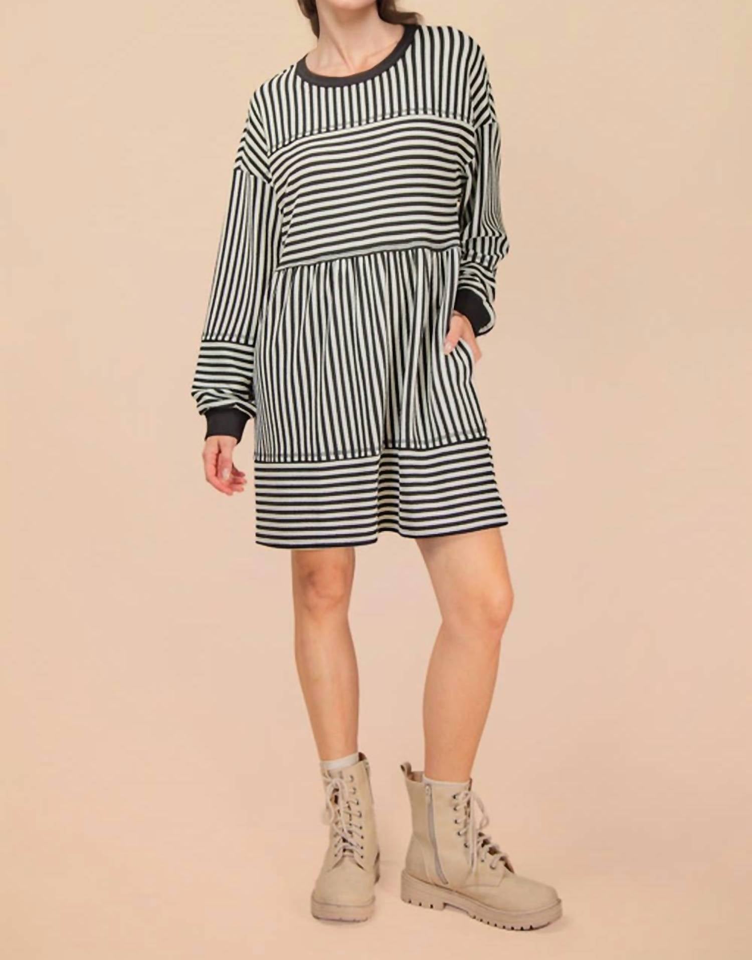 Very J - Oversized Striped Casual Knit Mini Dress