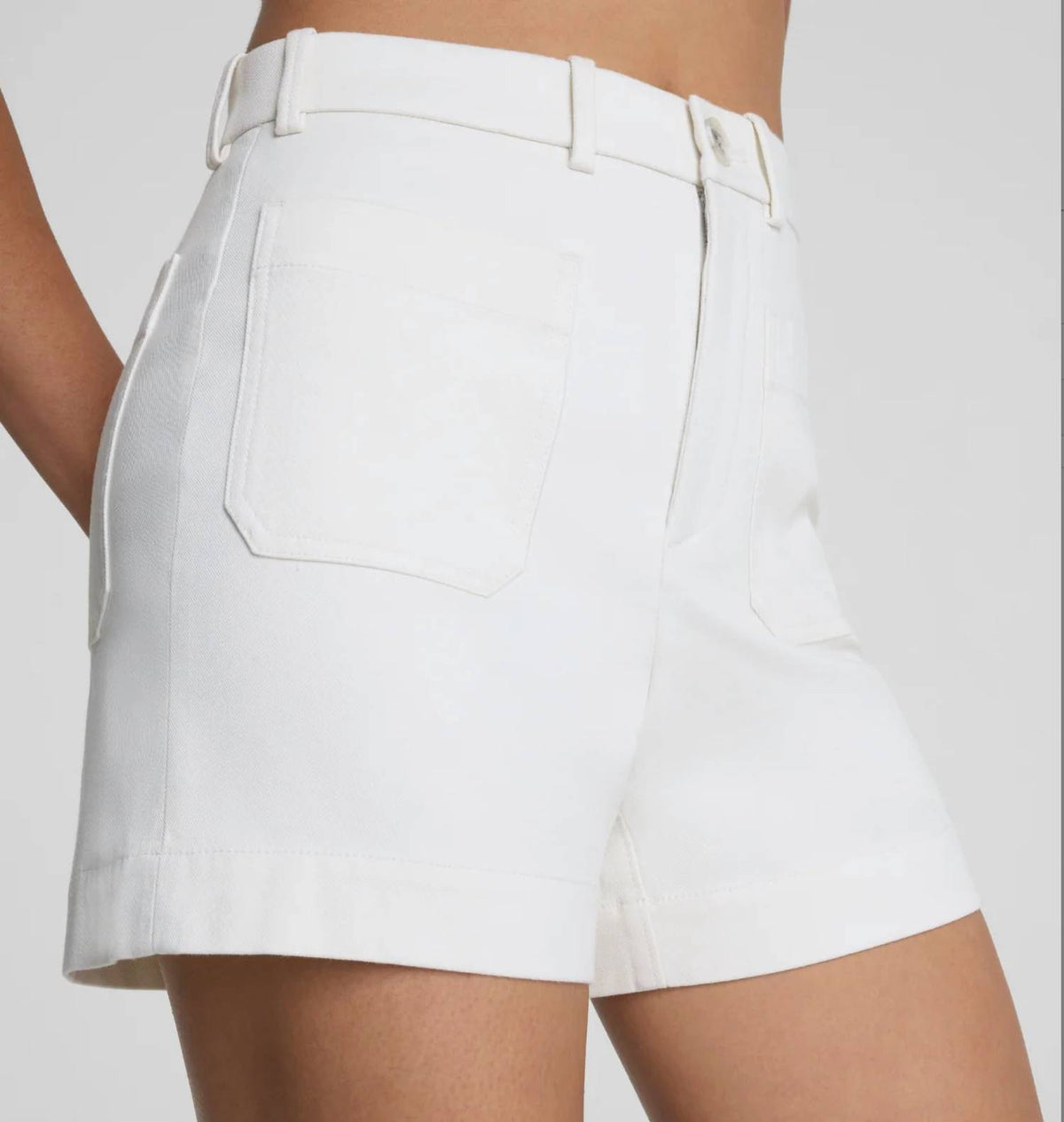 Spanx - Patch Pockets Twill Shorts