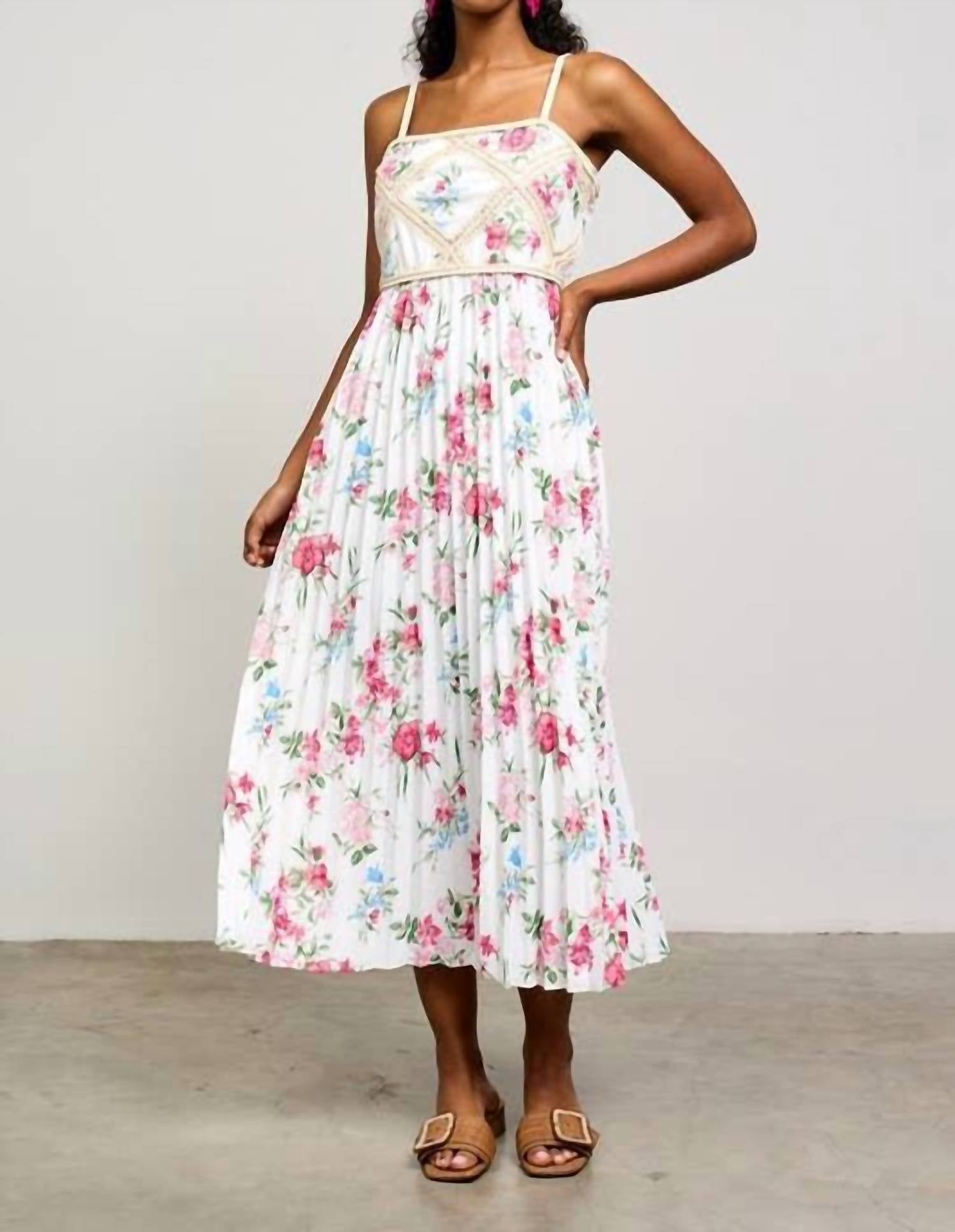 Skies Are Blue - Printed Crochet Patch Pleated Sleeveless Midi Dress