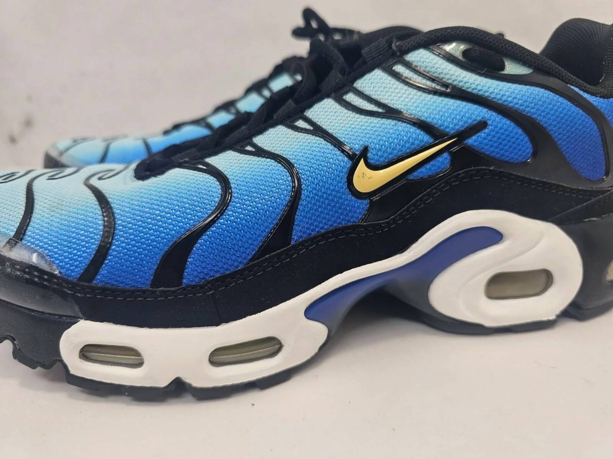 Nike - Big Kids' Air Max Plus Sneaker