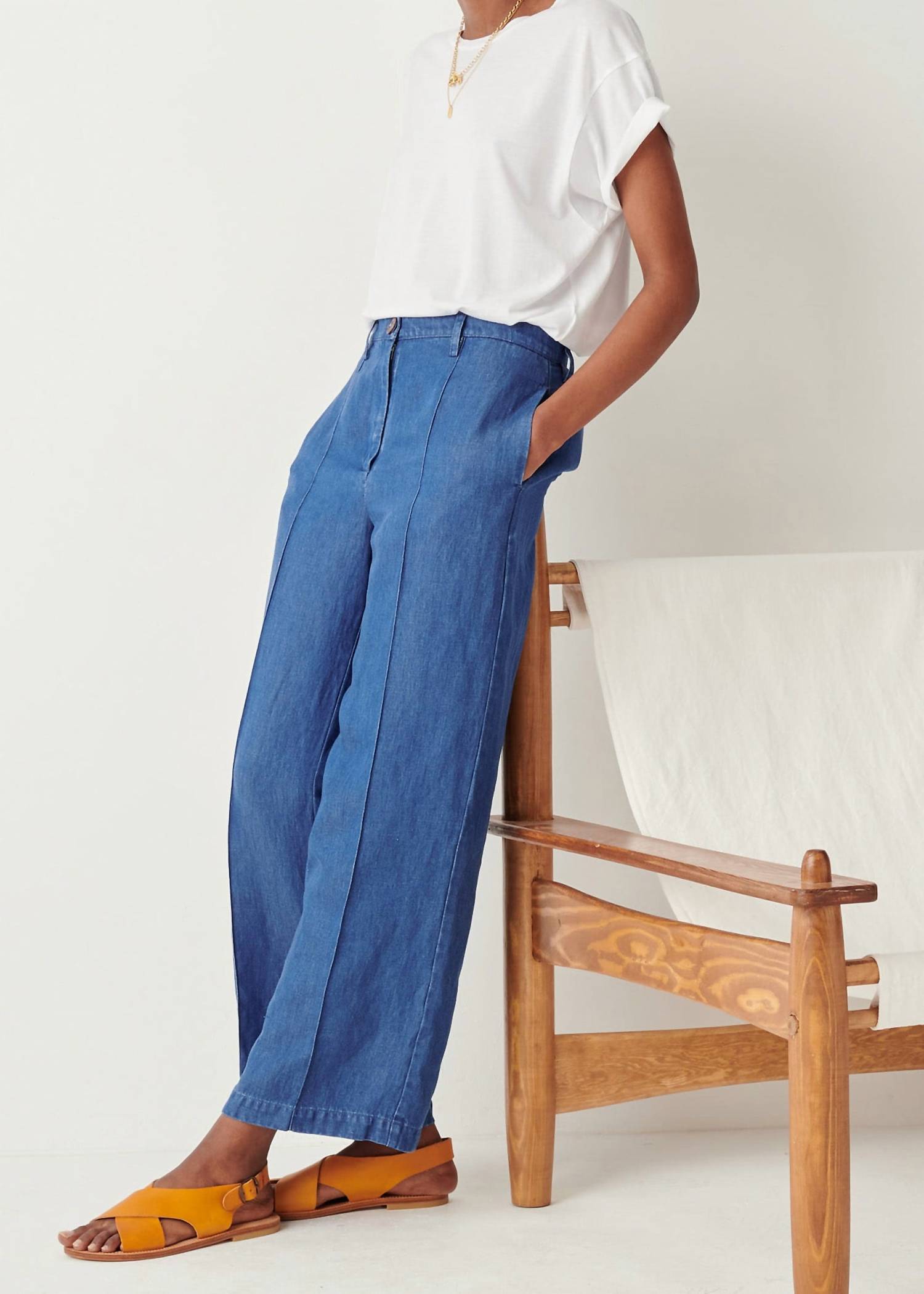 Sessun - Alberoha Pleated Straight Pants