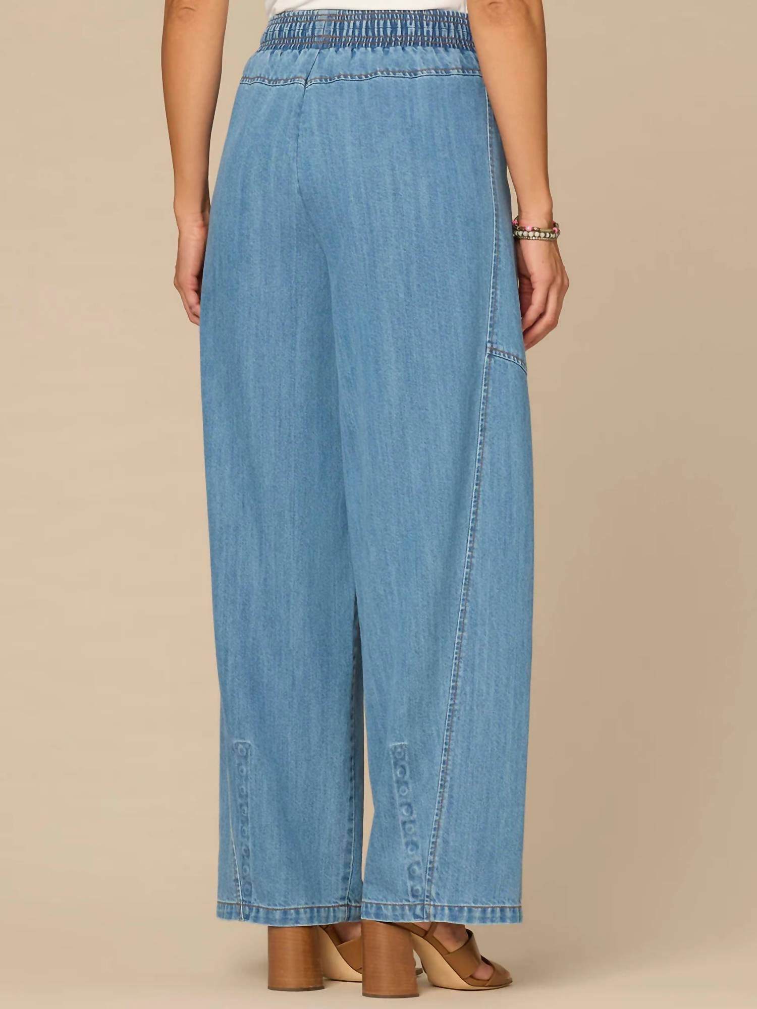Democracy - Skyrise Relaxed Straight Leg Glider Jeans