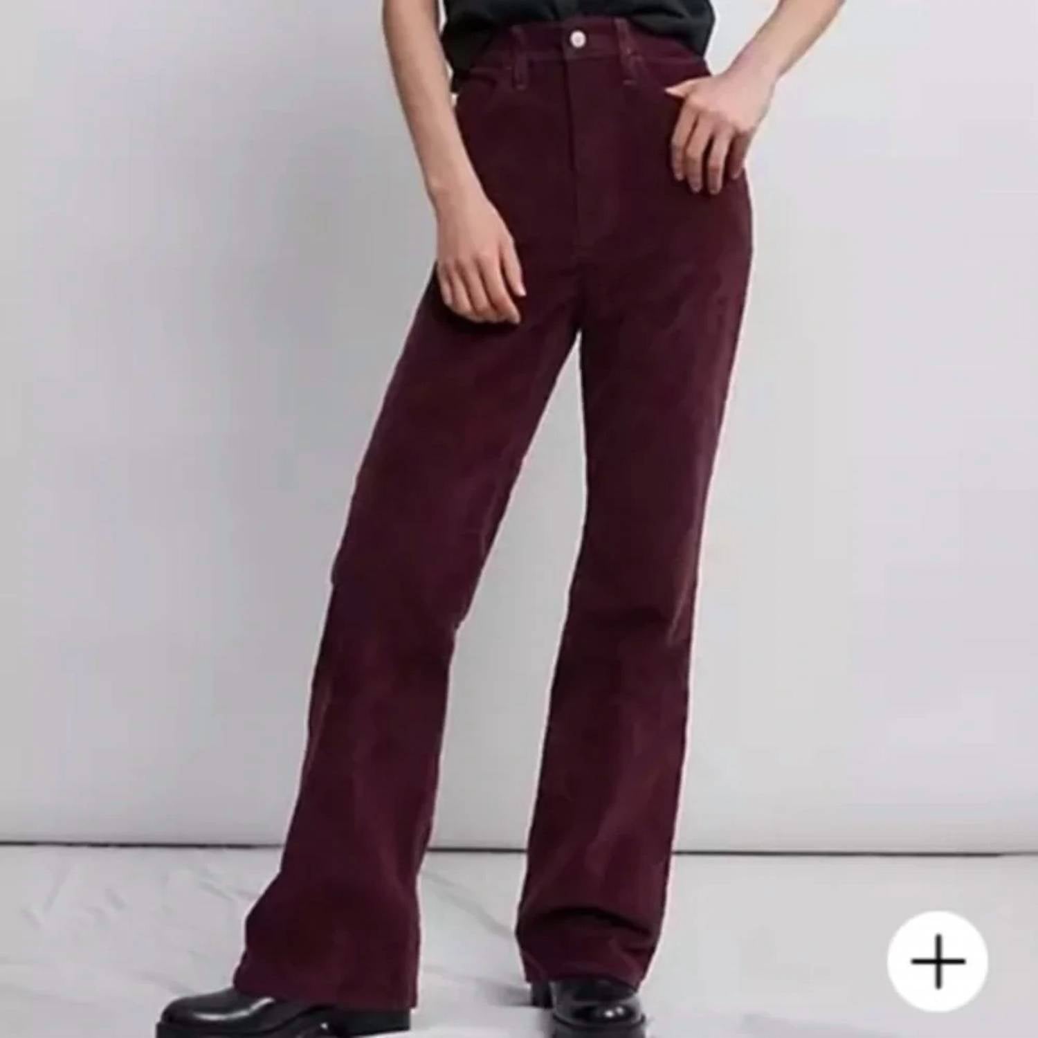 Levi'S - Women's Ribcage Bootcut Corduroy Pants