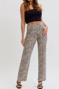 CELLO High Rise Dad Jean in leopard - women's jeans - view 4