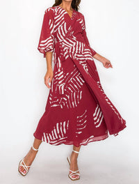 Onetheland - Chiffon Print Three Fourth Sleeve Maxi Dress