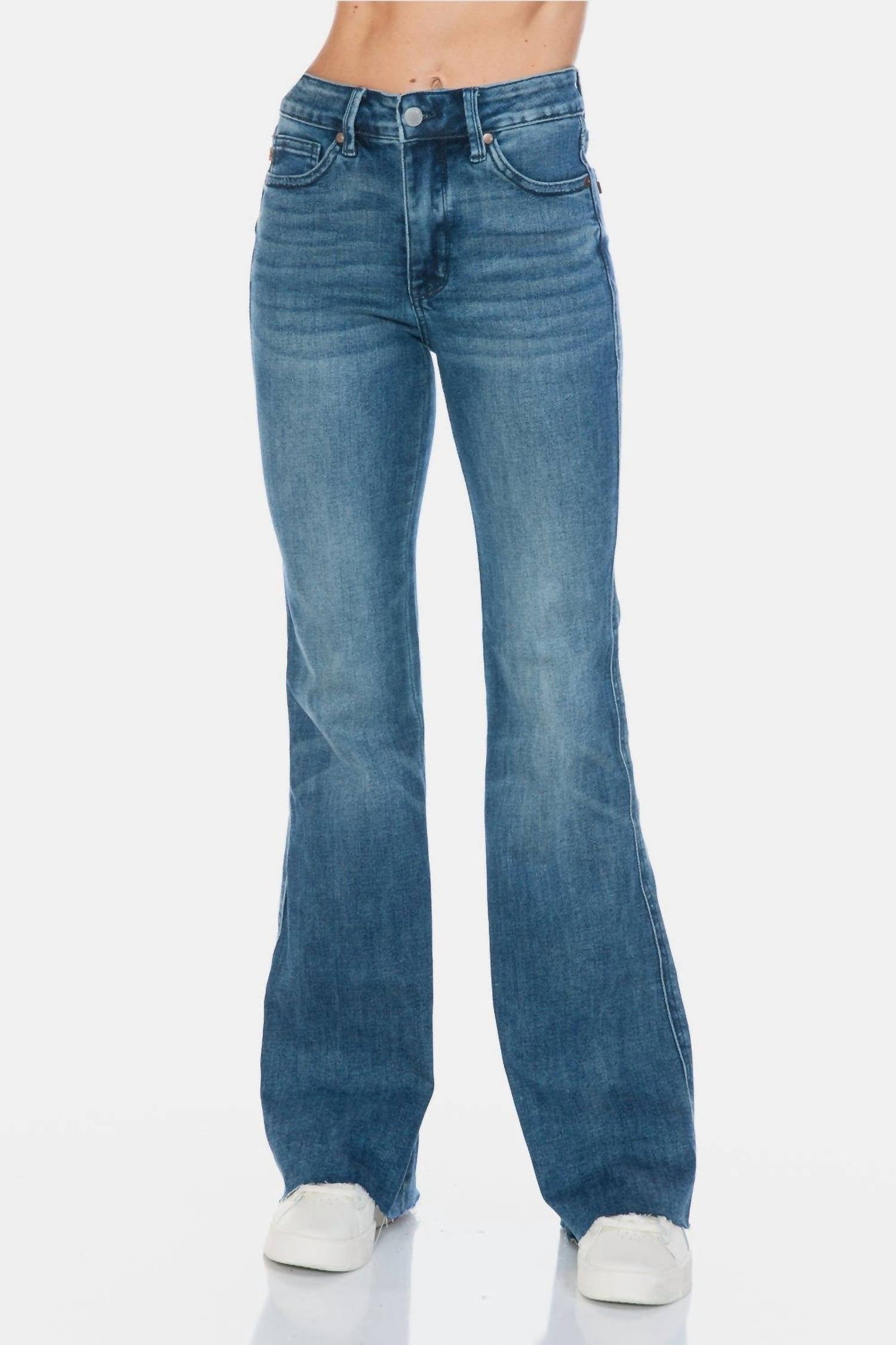 Judy Blue - Mid Rise Medium Wash Tummy Control Cut Hem Flare