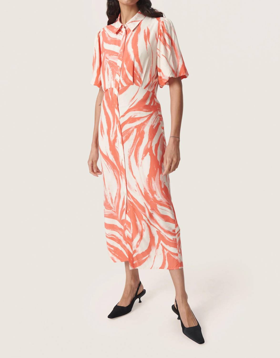 Soaked In Luxury - Wynter Midi Half Sleeve Shirt Dress