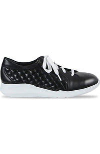 Munro - Women's Emmie Sneakers