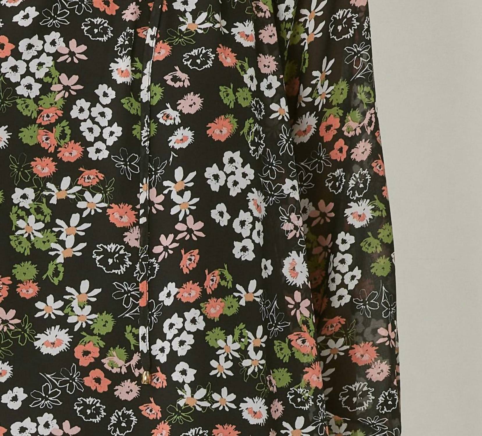 Entro - Floral & Ruffle Blouse
