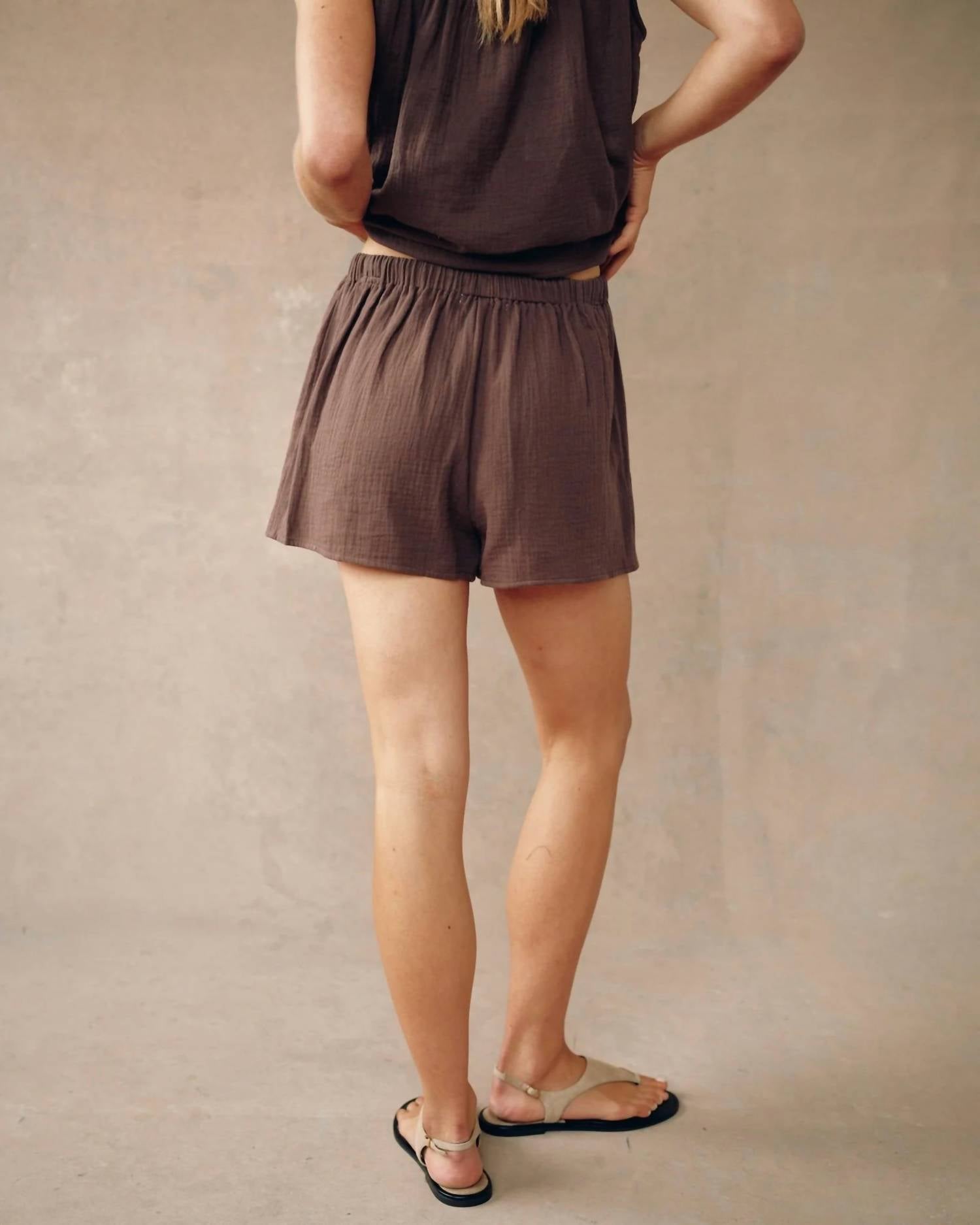 Bella Dahl Easy Classic Short in marrakech brown - women's shorts - detail view