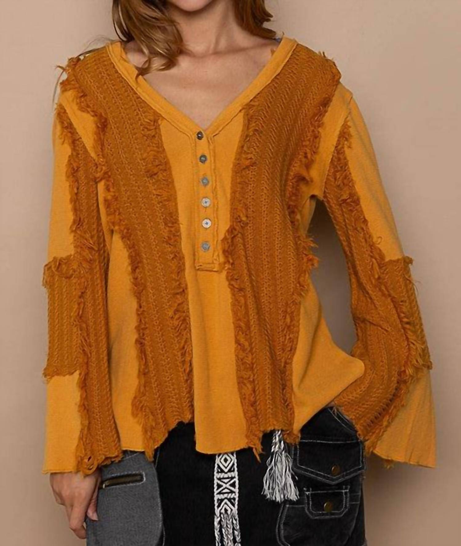 Pol - Flare Sleeve Contrast Panels V-neck Knit Top