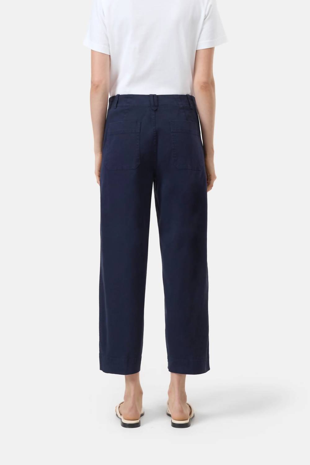 CLOSED Rovea Cropped Pant in dark night - women's jeans - detail view