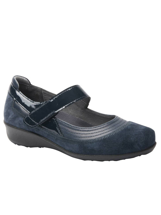 GENOA CASUAL SHOES - MEDIUM WIDTH