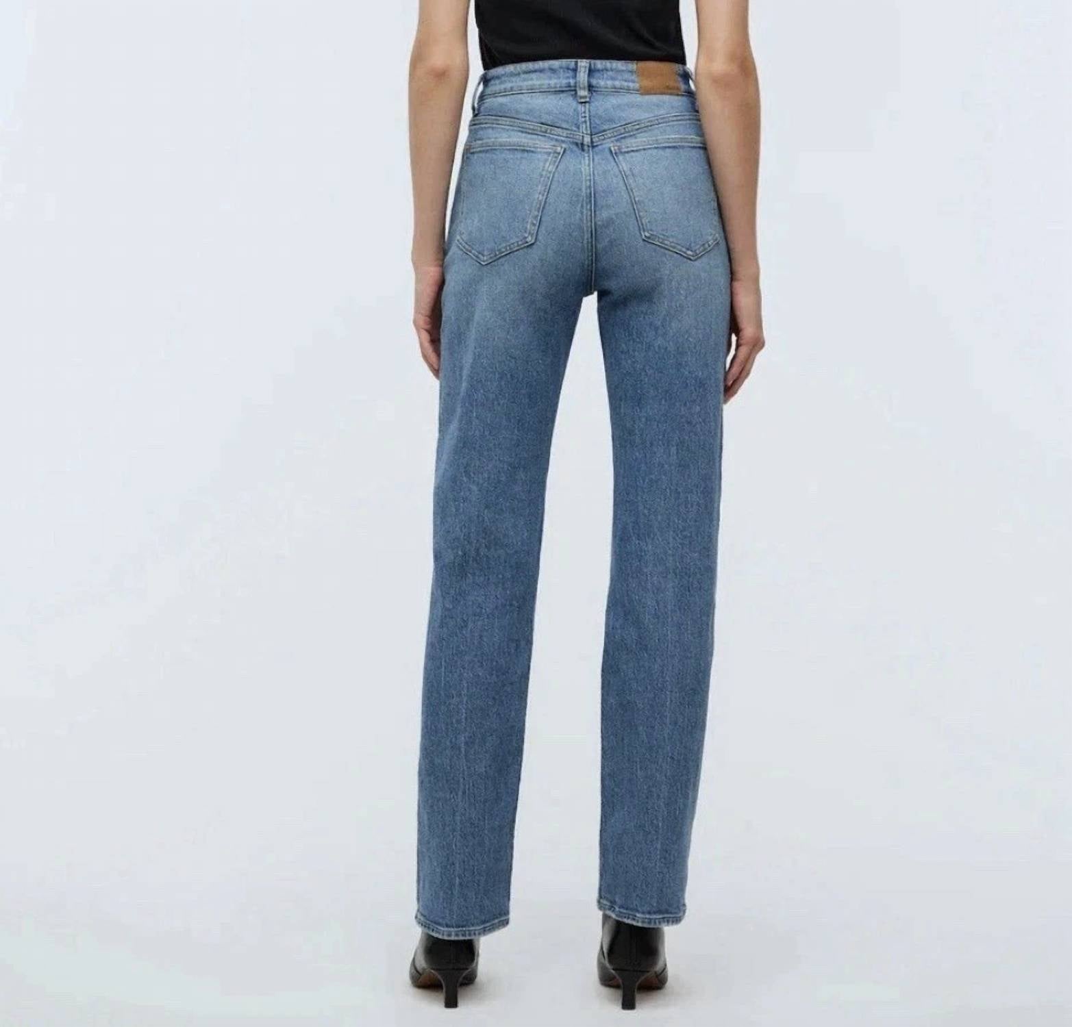 Madewell - Curvy 90's Straight Jean