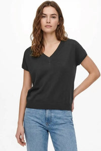 Q2 - Lightweight Knit V-neck Sweater With Short Sleeves