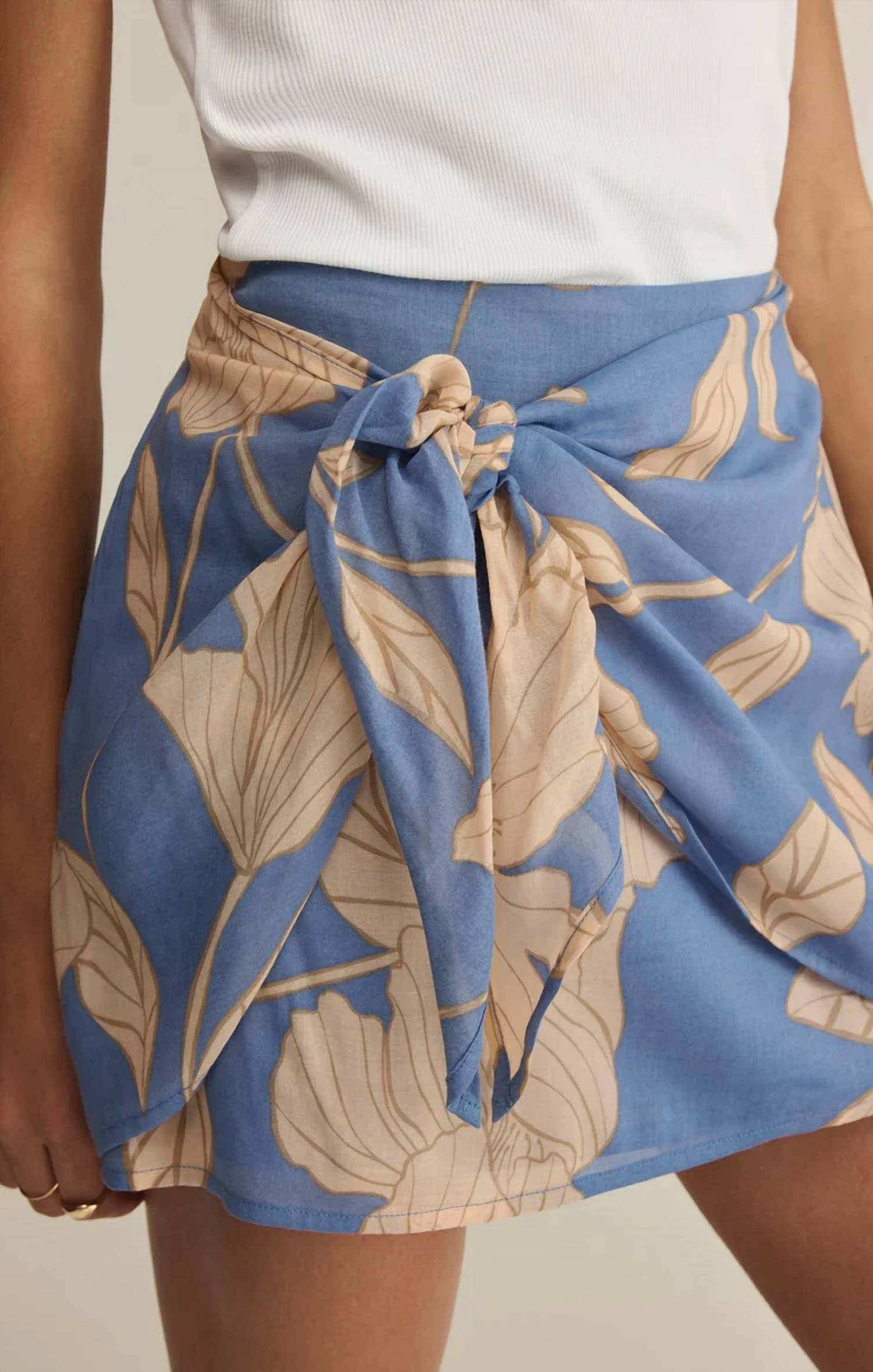 Z Supply - Women's Lorna Bloom Floral Mini Skirt