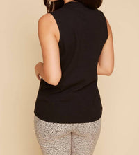 Renuar - sleeveless zip polo