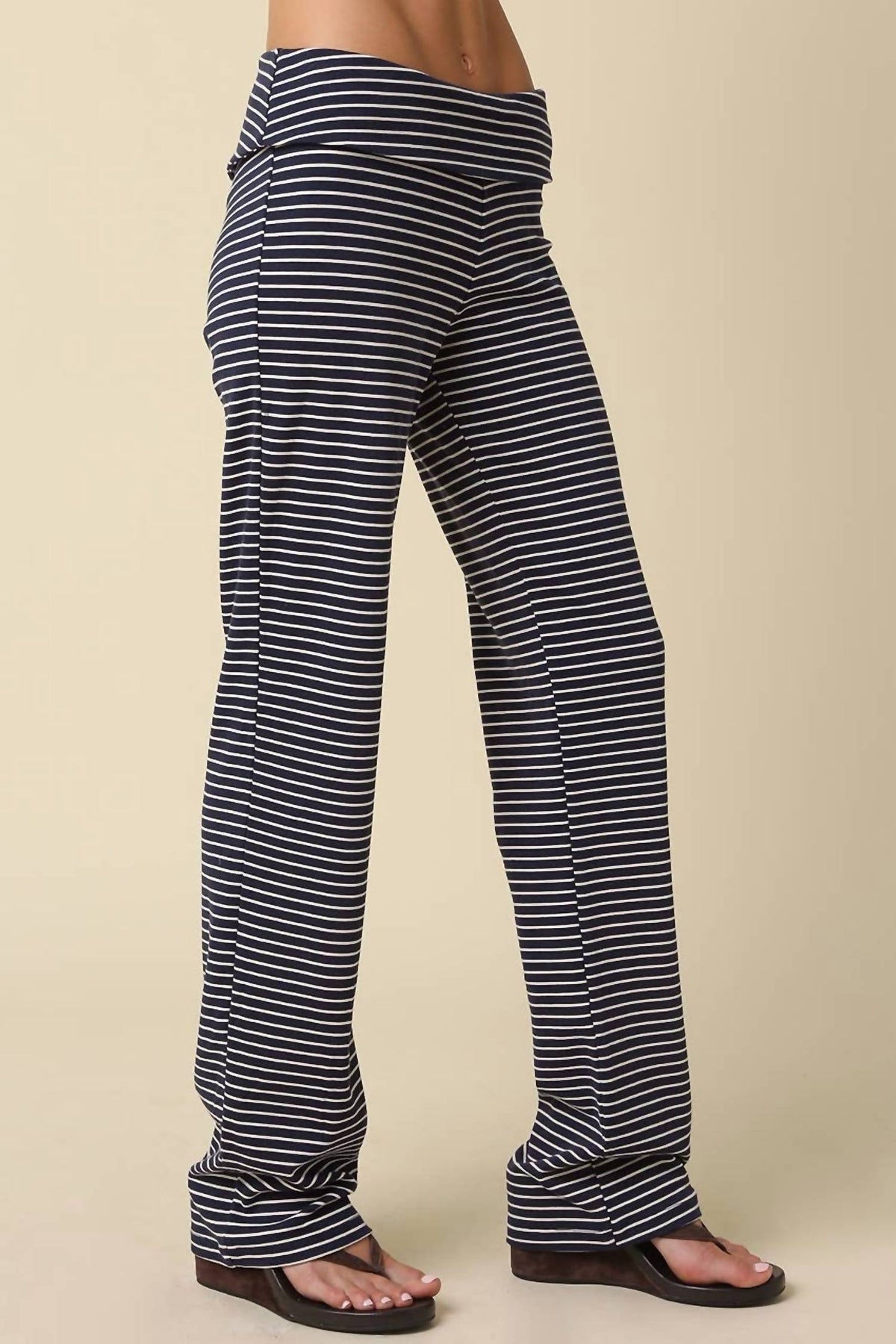 Olivaceous - Pepper Stripe Knit Pants Set