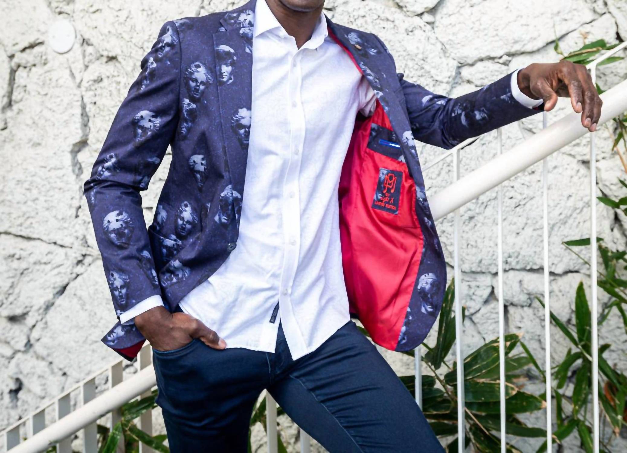 Eight X - Men's Roses Limited Edition Jacquard Button Down Shirt