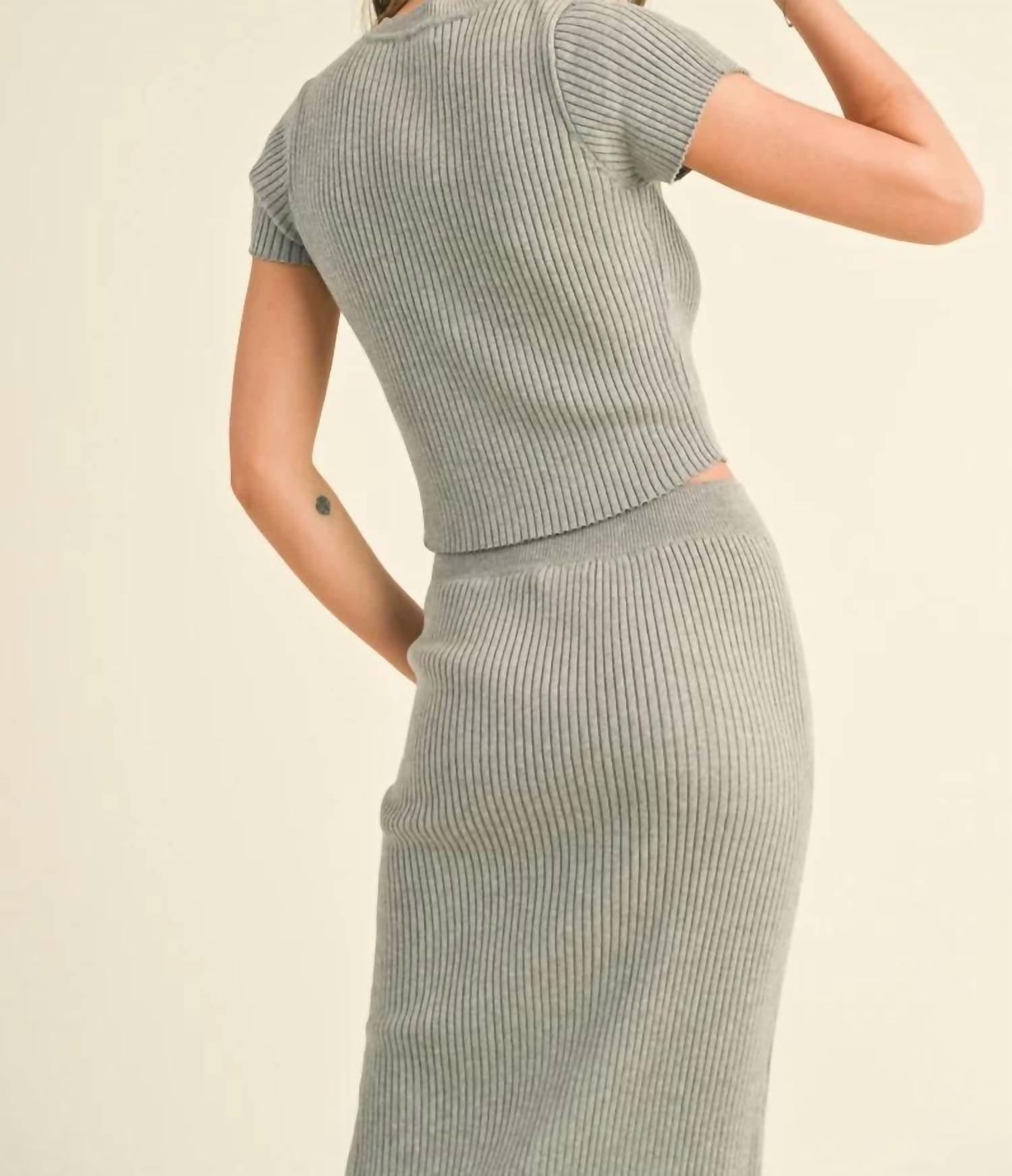 Miou Muse - Ribbed Front Zipper Top