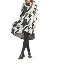 Papillon - Oversized Houndstooth Cotton Dress With Pockets