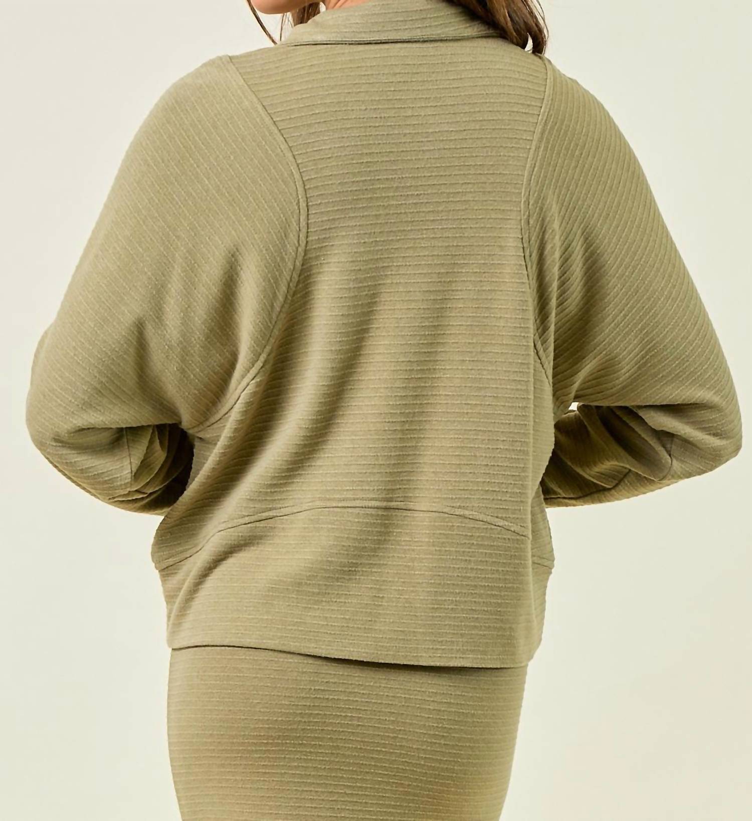 Doe And Rae - Stripe Textured Half Zip Top