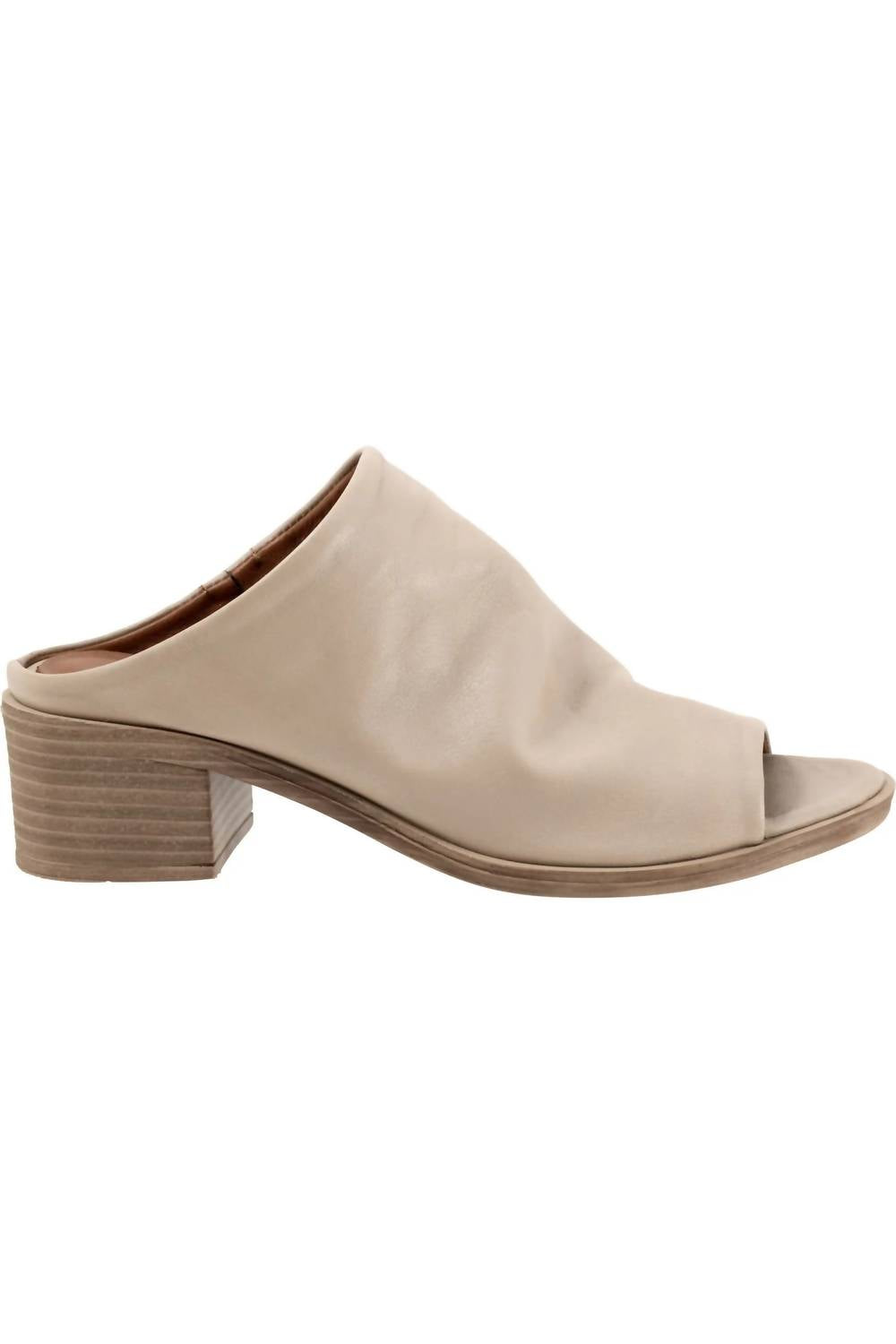 Bueno - Women's Ocean Block Heel Sandal