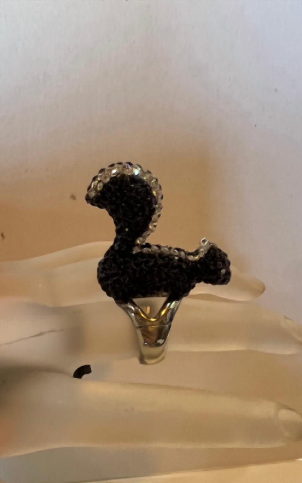 Sonya'S - Skunk Ring