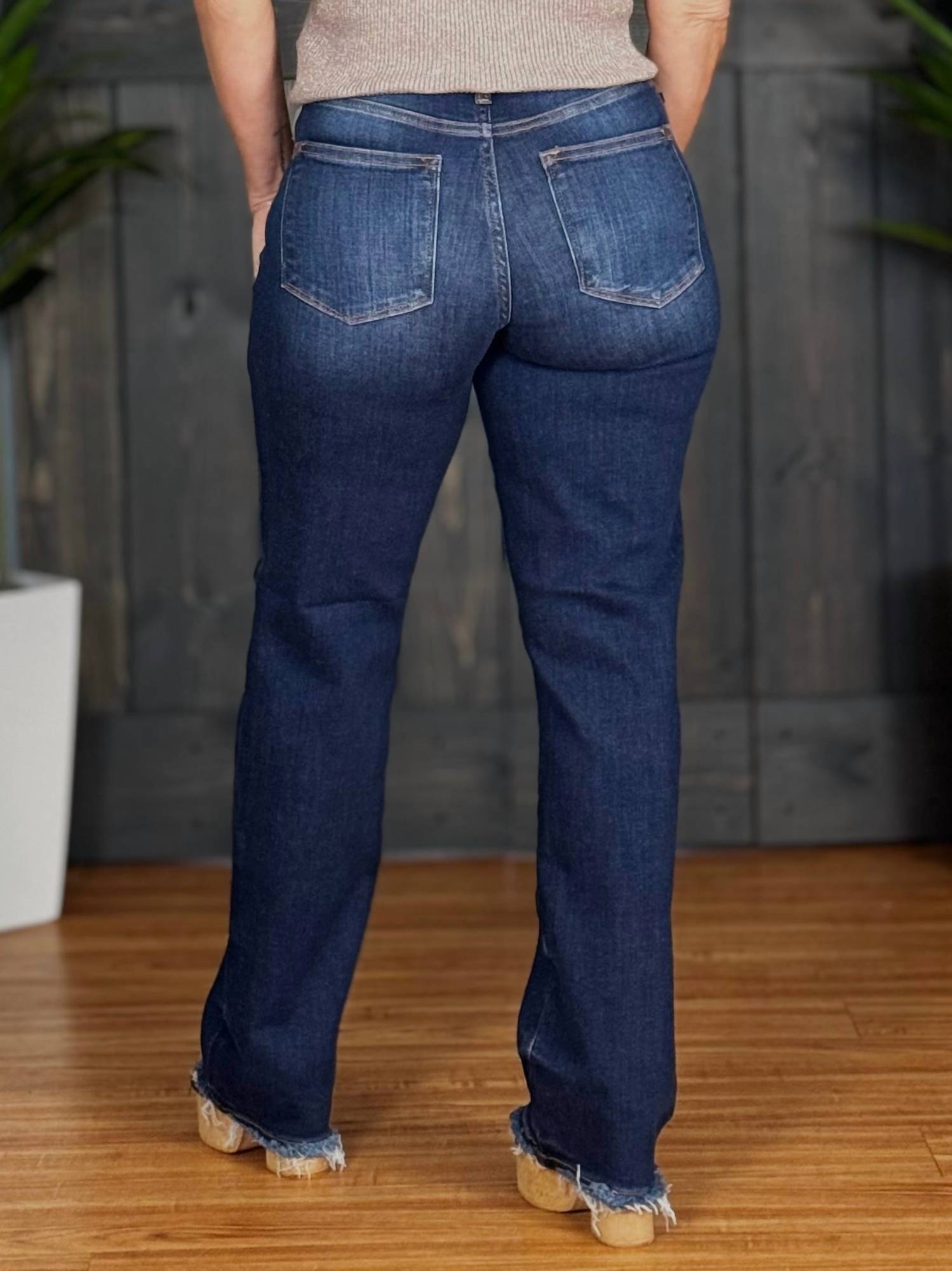 Judy Blue - Straight To The Point Straight Leg Jeans