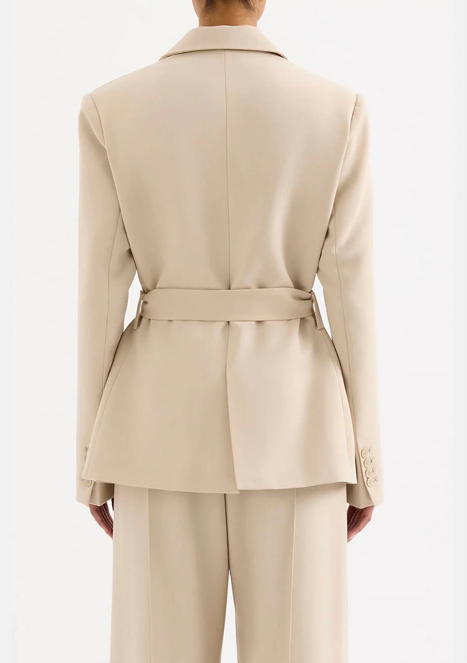 Nude Lucy - Eryn Blazer