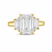Diana M Jewels - Women's Emerald Lab-Grown Diamond Ring (15.00 Ct) - Grand