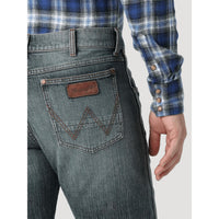 Wrangler - Retro Slim Straight Jeans