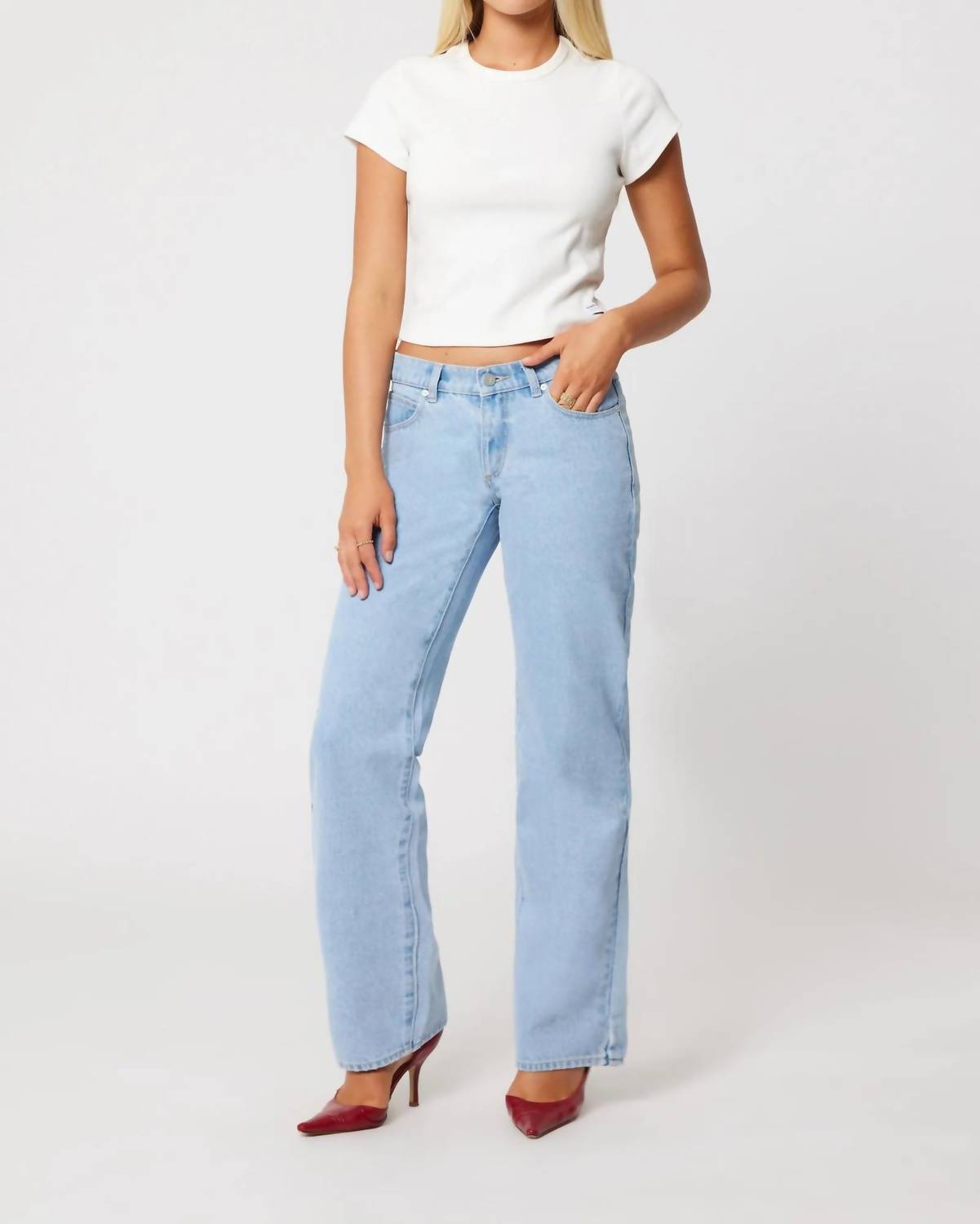 Abrand Jeans - 99 Low Wide Jeans