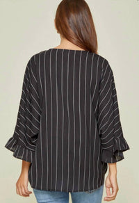 ANDREE BY UNIT Jude 3/4 Sleeve Top in black - women's blouse - detail view