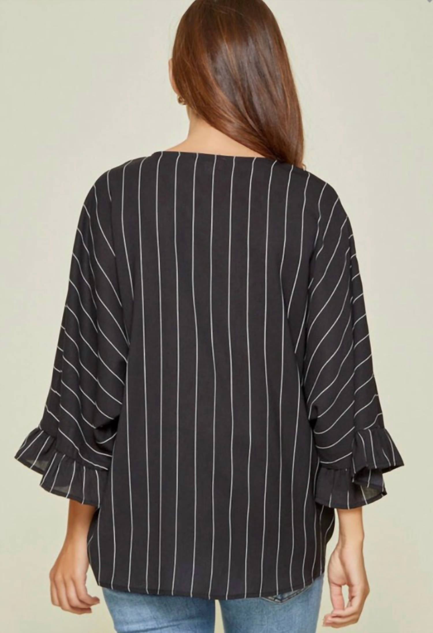 ANDREE BY UNIT Jude 3/4 Sleeve Top in black - women's blouse - detail view