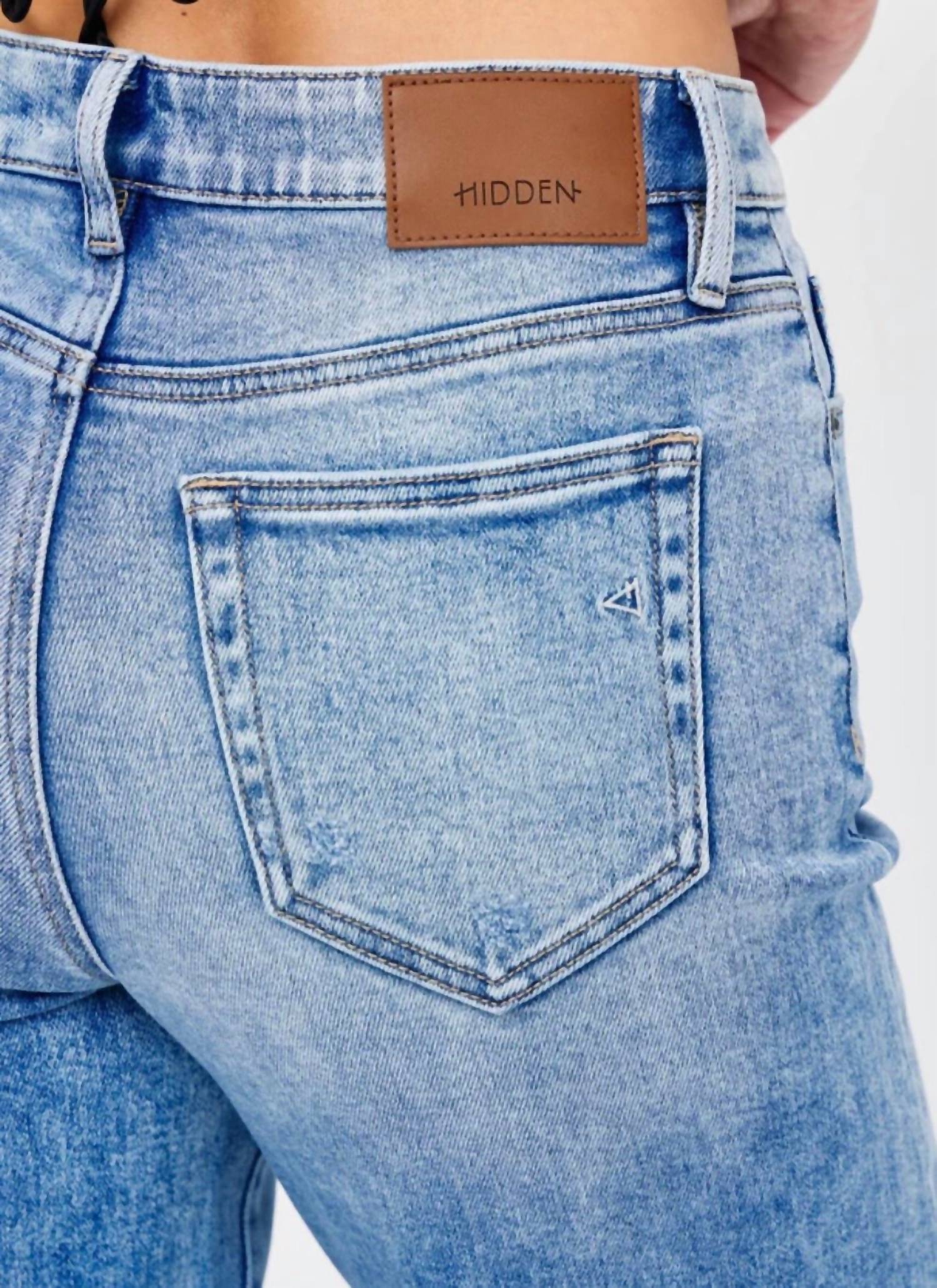 Hidden - Ella High Rise 32” Inseam Classic Straight Jeans
