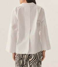 Exquise - Lucia Collared Poplin V-neck Blouse