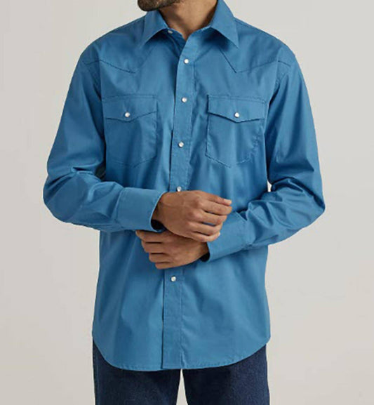 Wrangler - Wrinkle Resist Solid Snap Western Shirt