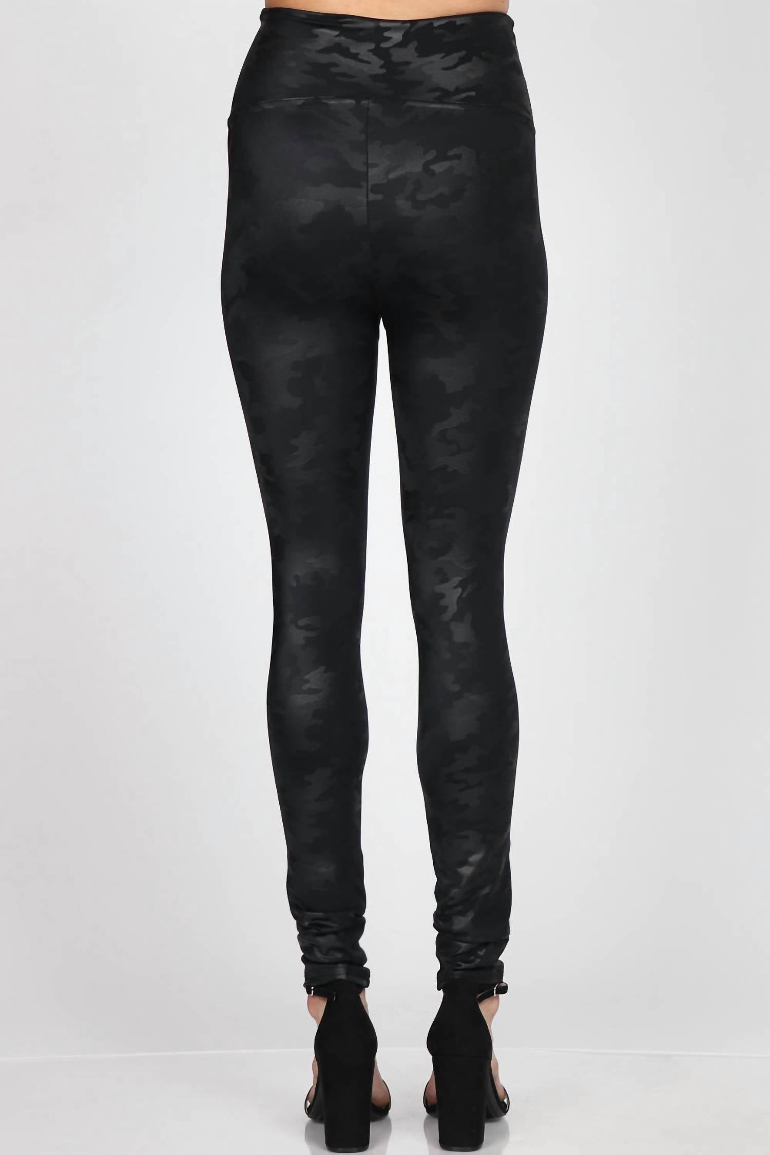M.Rena - Women's Camo Print Leatherette Legging
