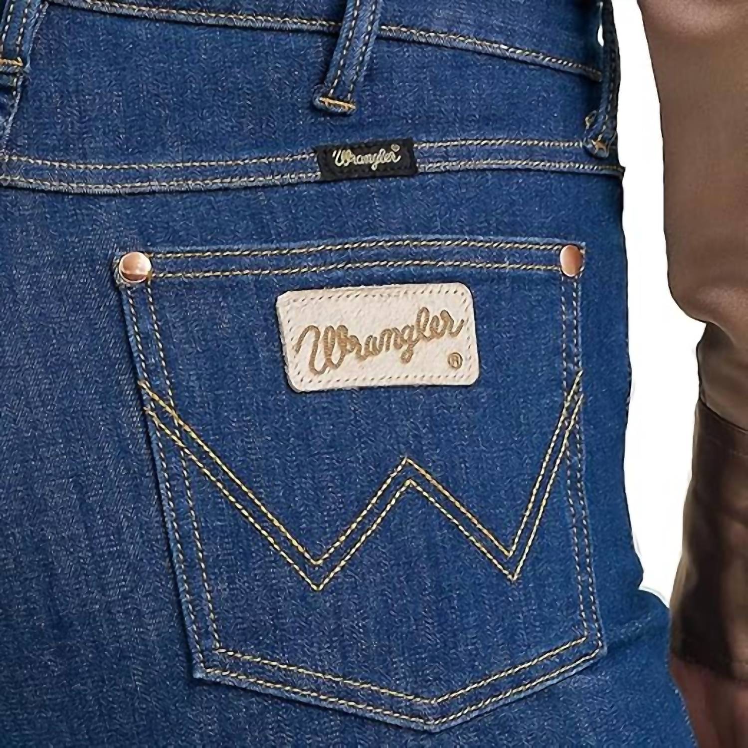 Wrangler - Lainey Wilson Cheeky Wide Leg Jean