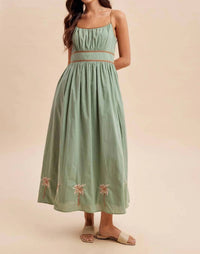 In-Loom - Embroidered Contrast Sleeveless Maxi Dress