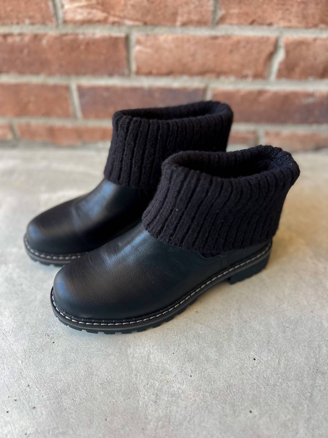 Corkys Footwear - Women's Quiver Booties