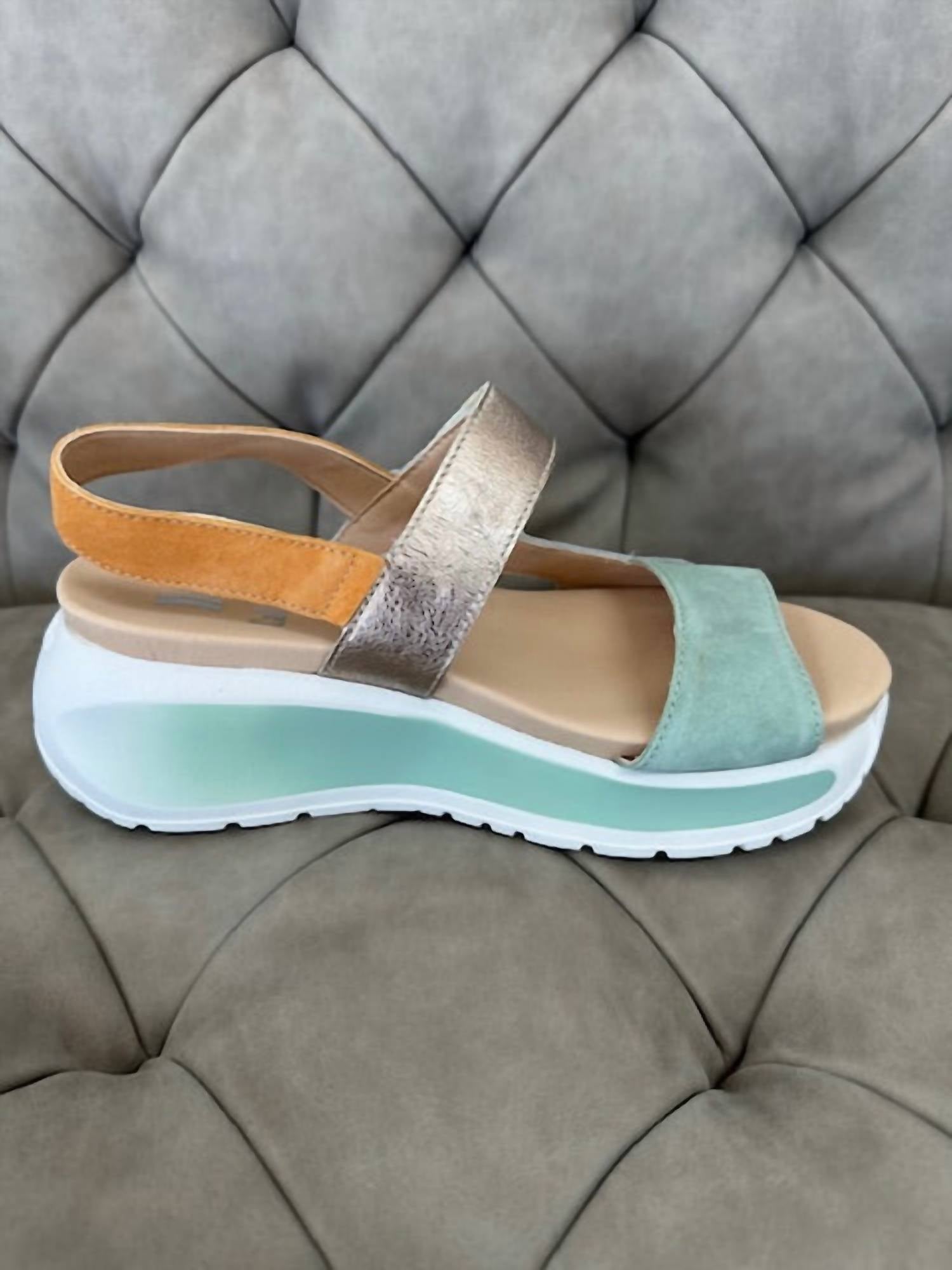 Callaghan - Women's Pesca Off Sandals